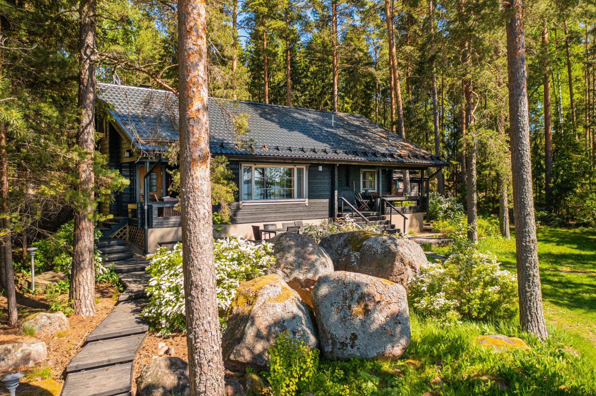 Villa Skitunaes Pyhtaa Exterior photo